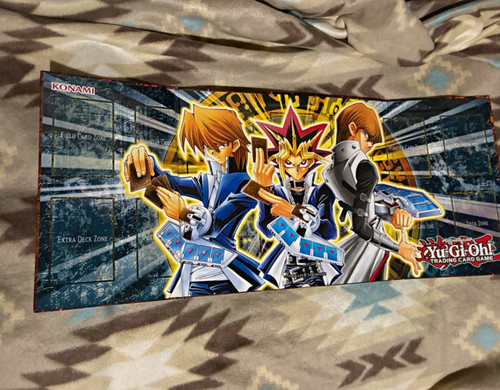 Konami tcg neoprene - yu-gi-oh!,